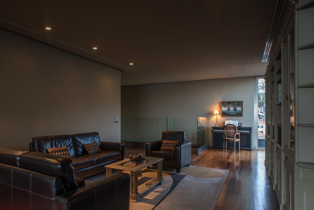 Arts In Penthouse Apartments Til Sol Funchal  Extérieur photo