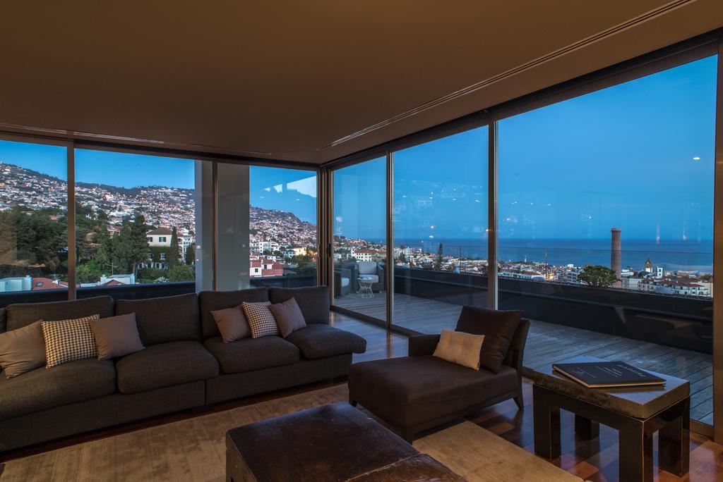 Arts In Penthouse Apartments Til Sol Funchal  Extérieur photo